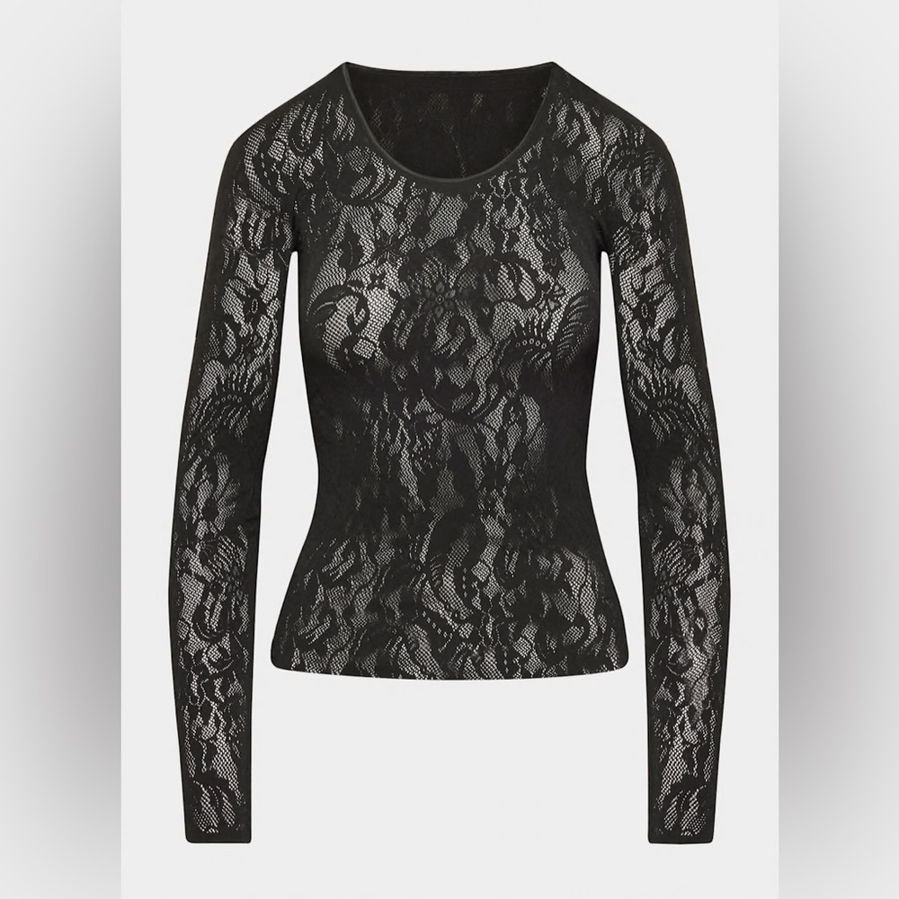 Aritzia Seamless Lace Longsleeve Top | Black Lace Stretch Shirt Size Small